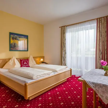 Hotel Alpenhof