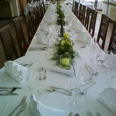 Hotel Alpenhof 3*
